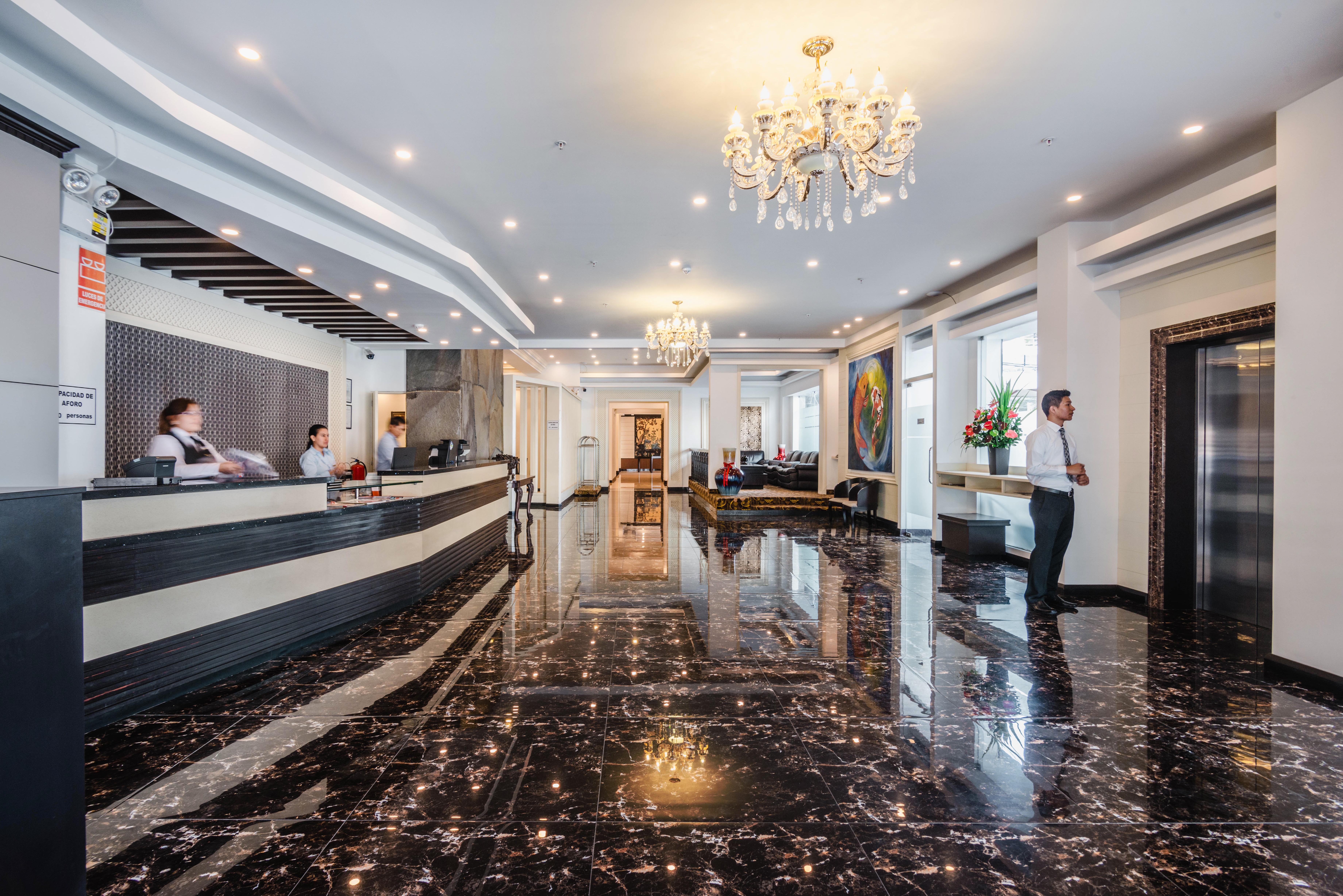 Hotel Nobility Grand