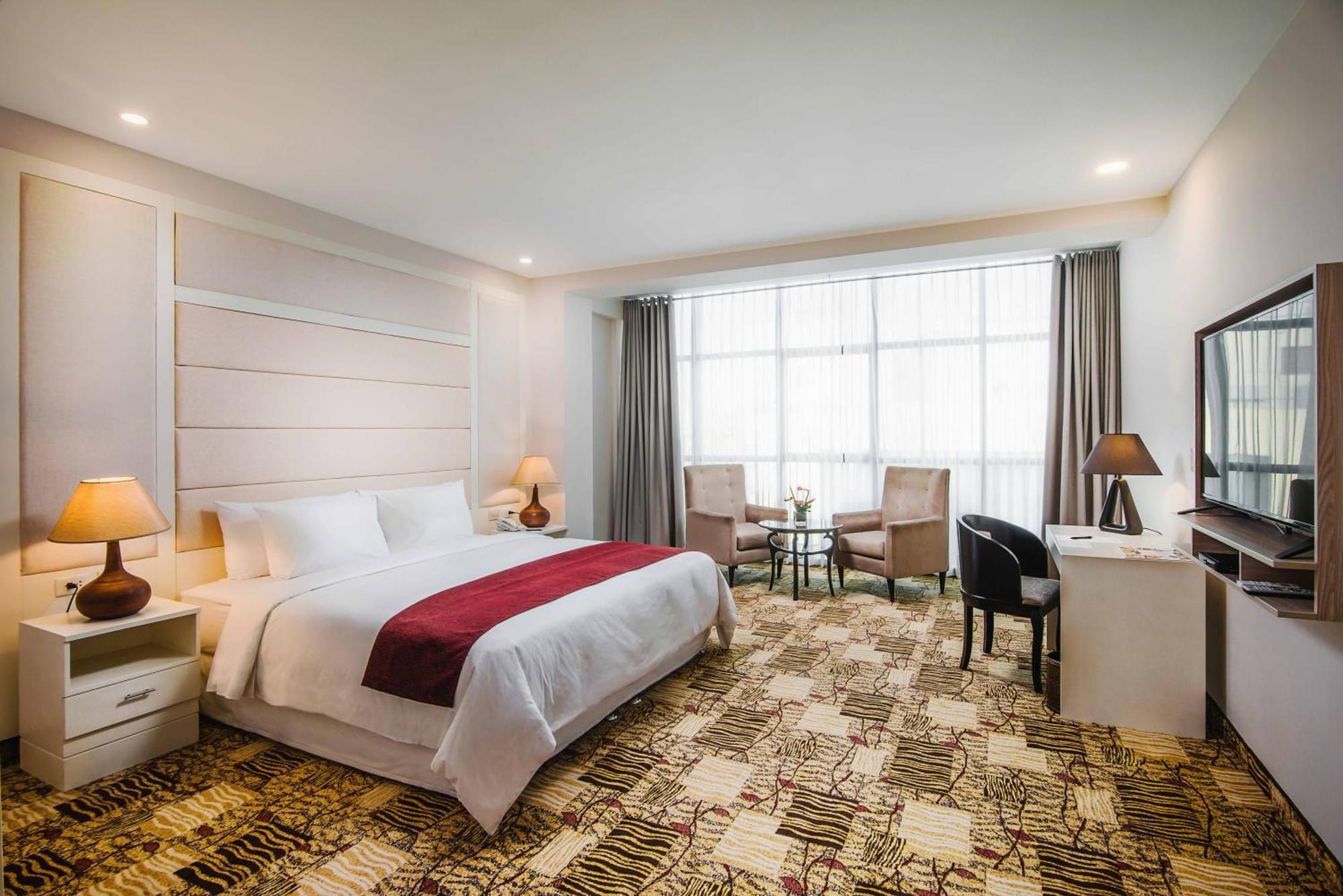 Hotel Nobility Grand 4*